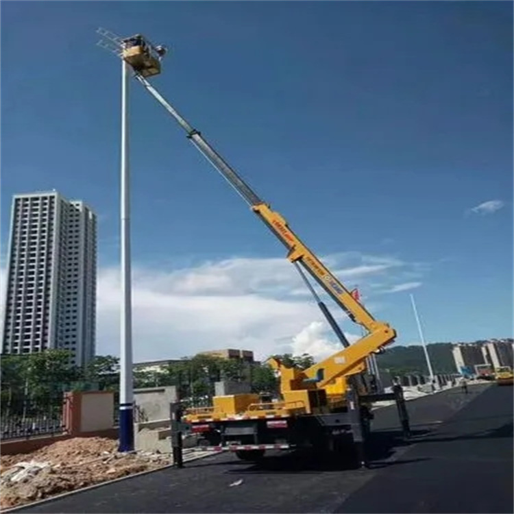 吴川维修路灯的曲臂升降车出租