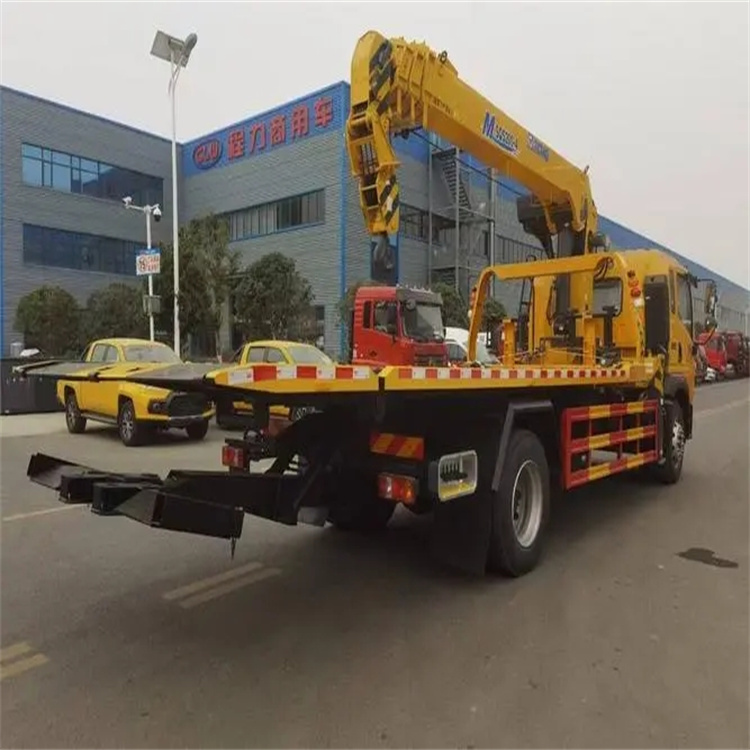 吴川附近小随车吊出租电话，轻松解决搬运烦恼