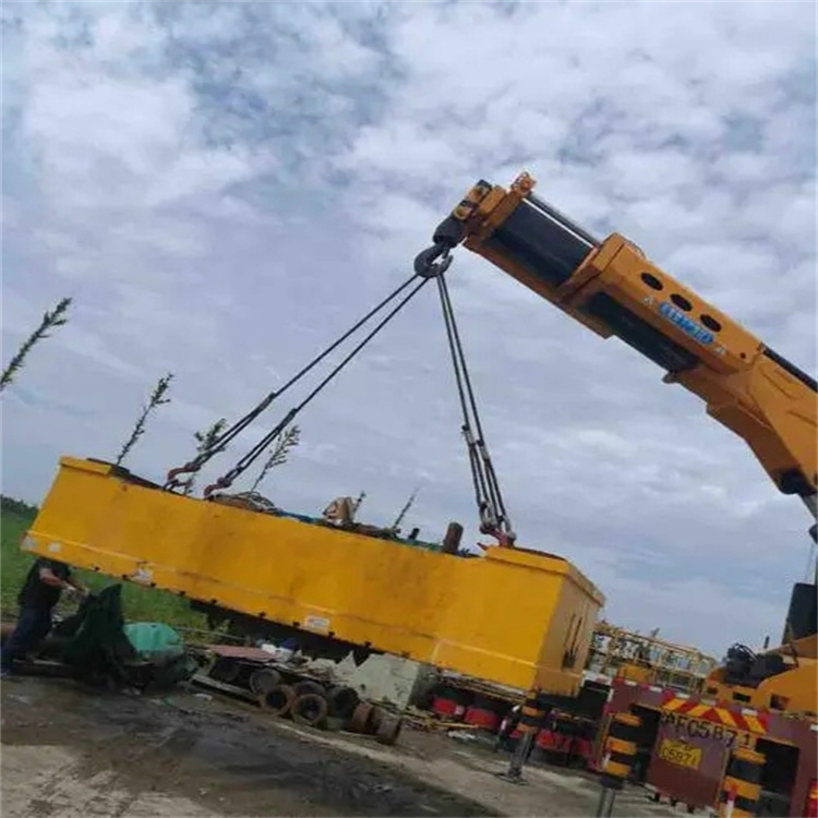 吴川随车吊吊集装箱怎么吊